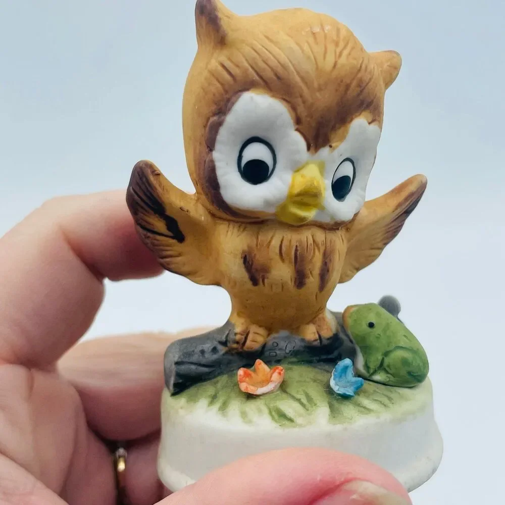 Adorable Vintage Kitschy Owl w/ Frog Ceramic Bisque Figurine Napcoware